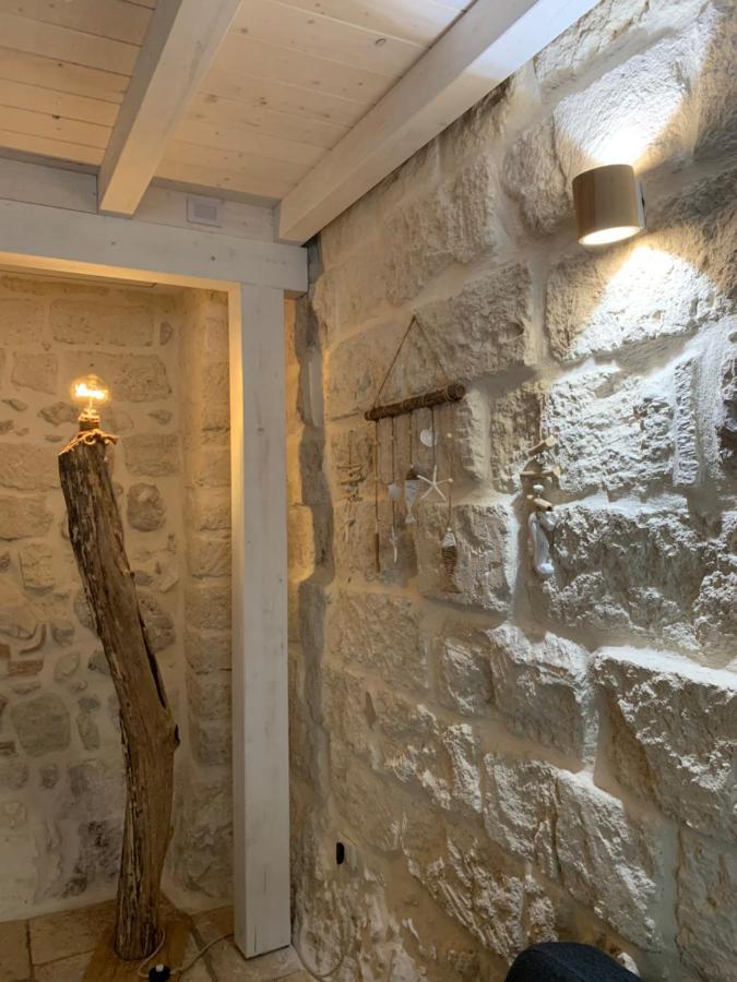 מנפרדוניה Le Vecchie Mura Suite & Room מראה חיצוני תמונה